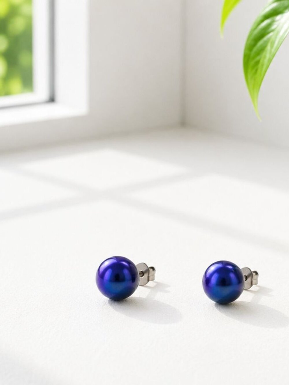 Vintage-Style Blue Pearl Stud Earrings Minimalist Design Classic Look Stainless